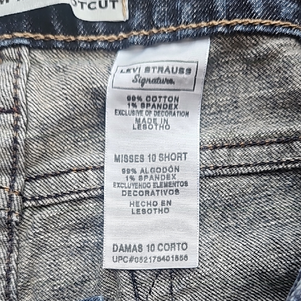 Levi's Blue Boot Cut Jeans Classic Style - Picture 6 of 7